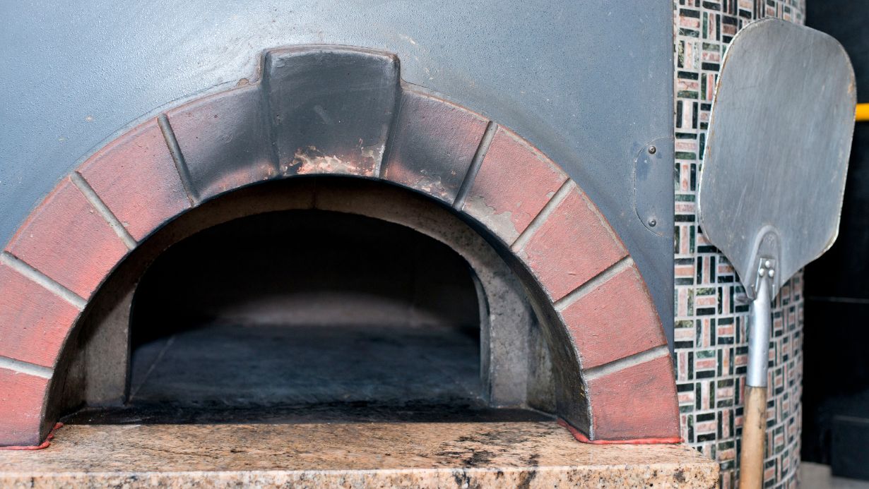 Waterproof A Pizza Oven